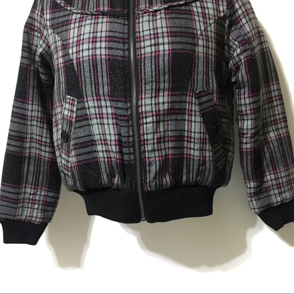 🆕Pink & Gray Plaid Bomber Style Coat/Jacket - Picture 5 of 8
